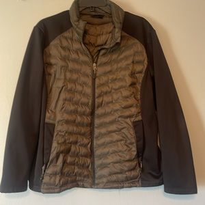 Olive 🫒 green light jacket. Ultra light down. Women’s XXL